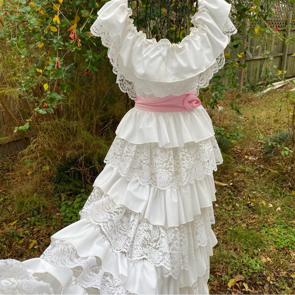 Vintage Lace Tiered Ruffles Cottagecore Praire Gunne Sax Style Dress - Picture 2 of 16